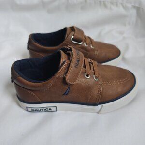 Nautica Shoes Size 9